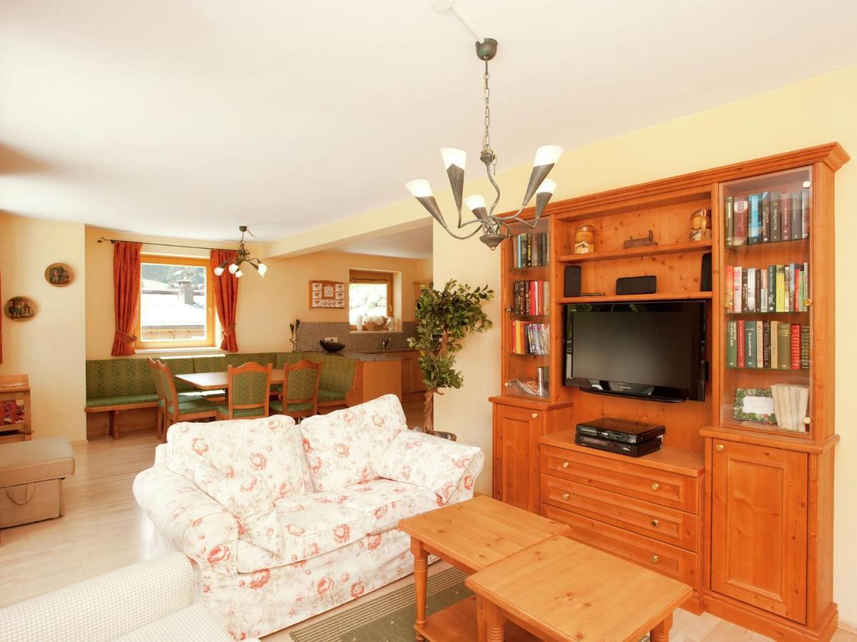 Chalet Apartment In Saalbach-Hinterglemm Bagian luar foto