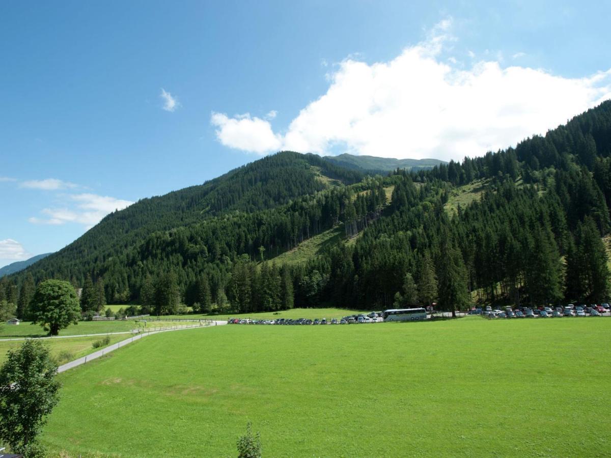 Chalet Apartment In Saalbach-Hinterglemm Bagian luar foto